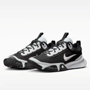 Nike Air Diamond Varsity Turf